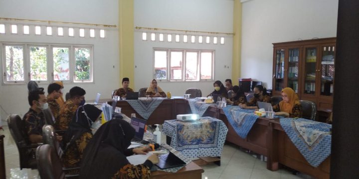 RTM TUTUP SERANGKAIAN KEGIATAN AUDIT MUTU INTERNAL POLBITRADA 2022